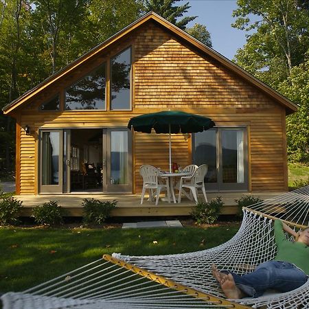 Willoughvale Inn Westmore Newport المظهر الخارجي الصورة