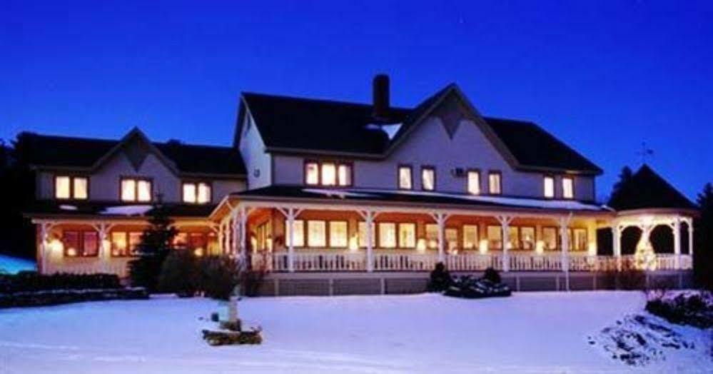 Willoughvale Inn Westmore Newport المظهر الخارجي الصورة